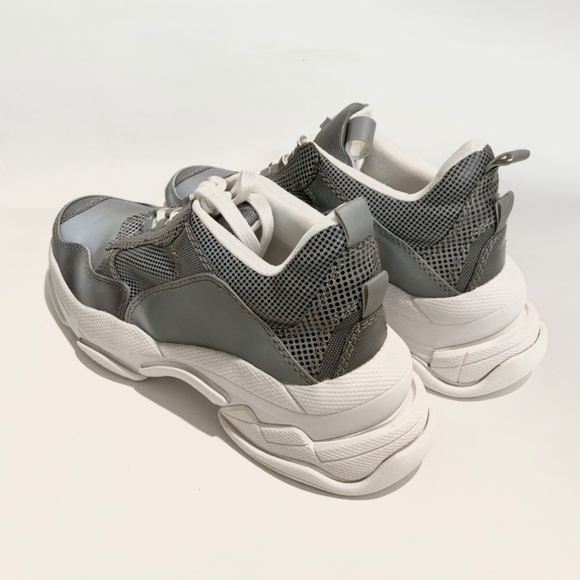 Jeffrey Campbell Grey Reflective Fabric Lace Up Womens Fashion Lo-Fi Sneaker 8.5 - Picture 10 of 16